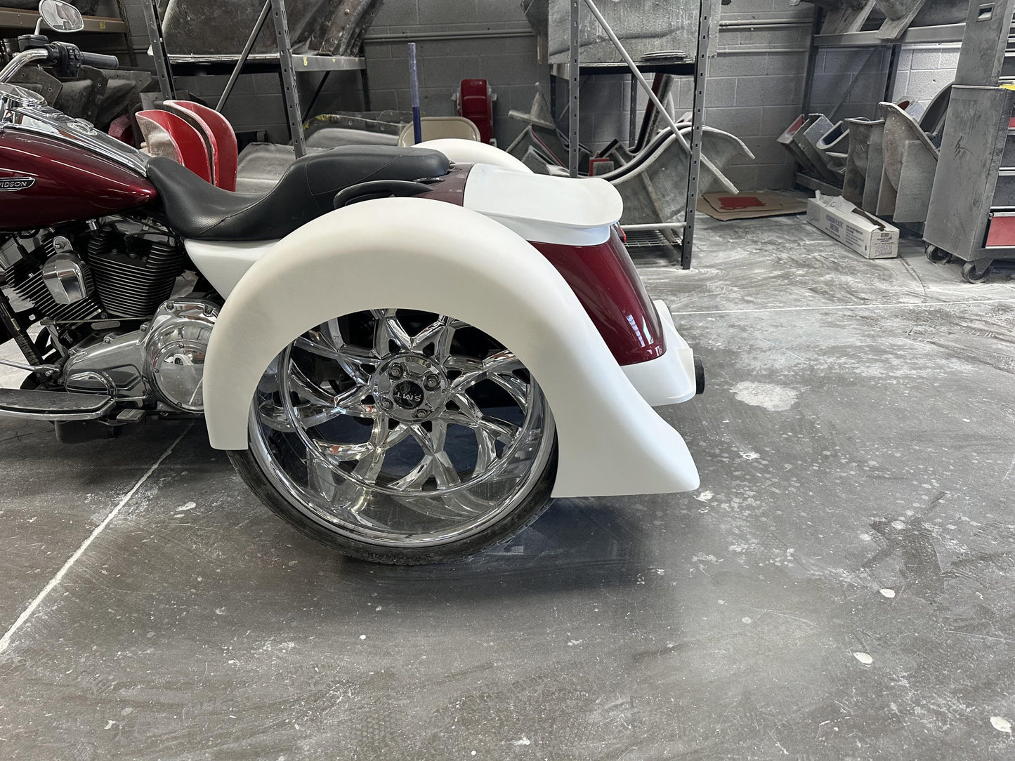 Freewheeler & Road Glide 3 — 22″ Fenders Up To 2024
