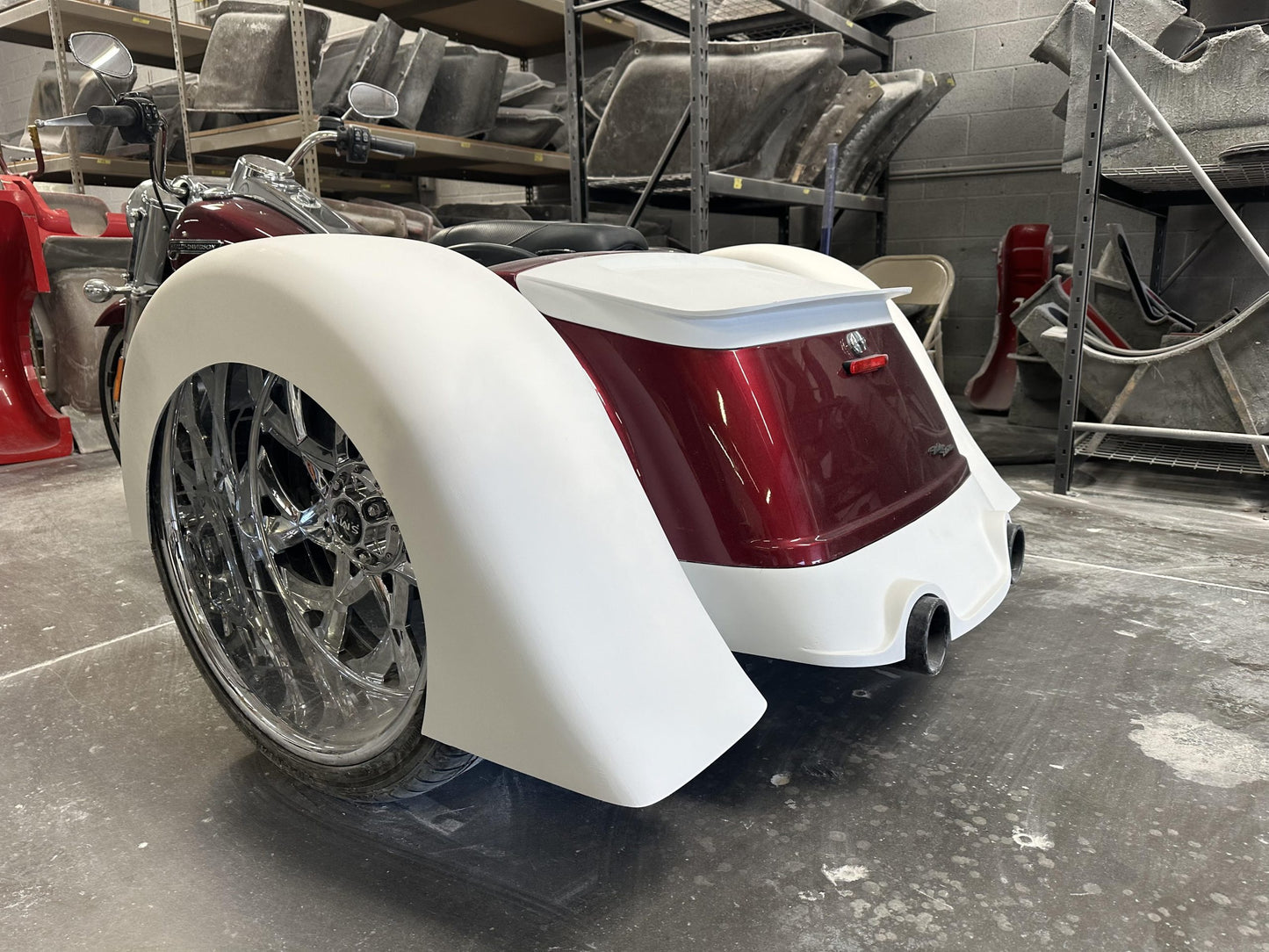 Freewheeler & Road Glide 3 — 22″ Fenders Up To 2024