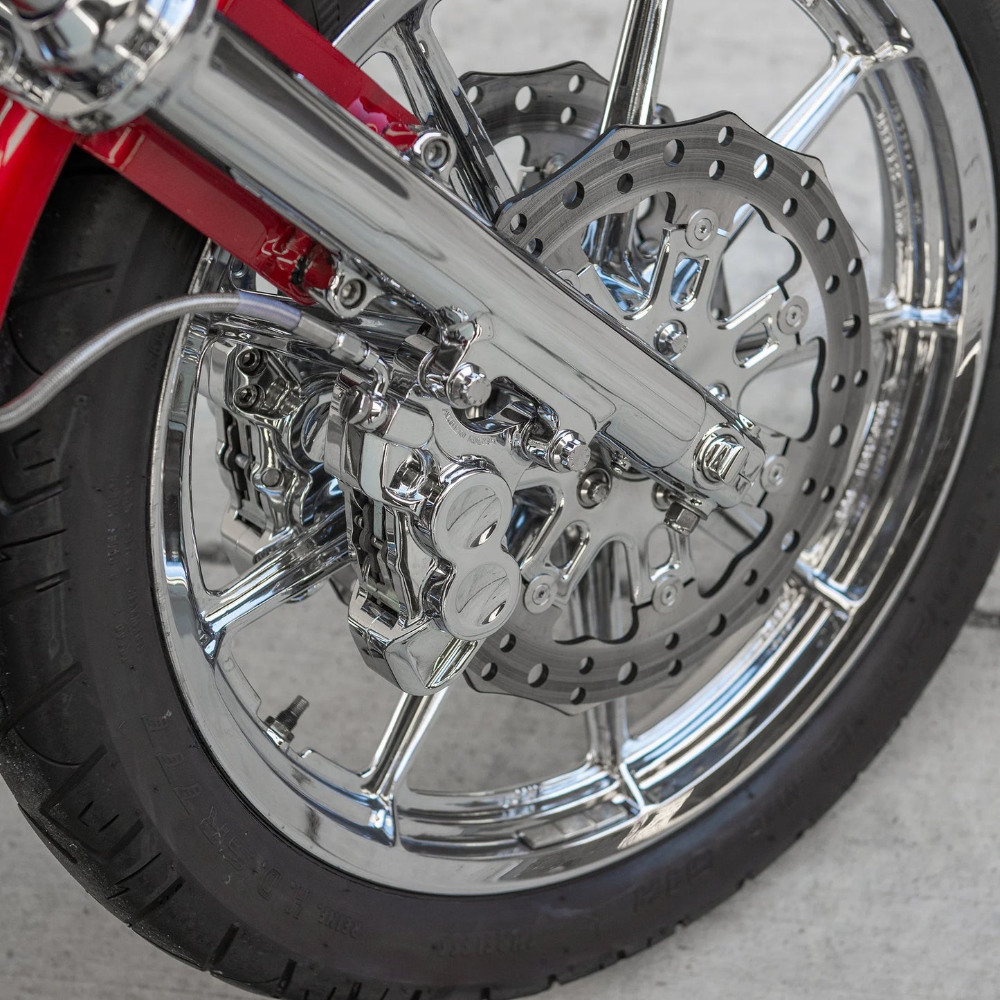 4-Piston Brake Calipers, 11.8"