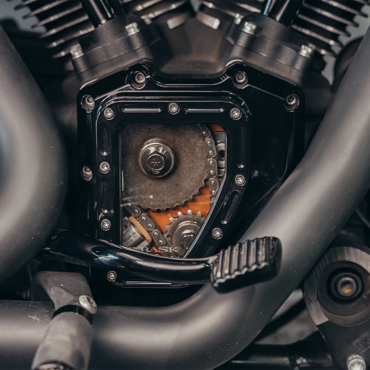 TRASK Assault Series CAM Cover With Window for Twin Cam & M8